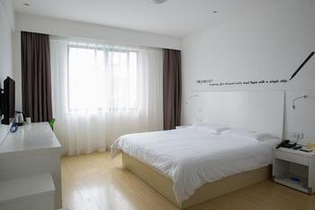 Motel 168 Shanghai Nanhui Huinan Subway Station Exterior photo
